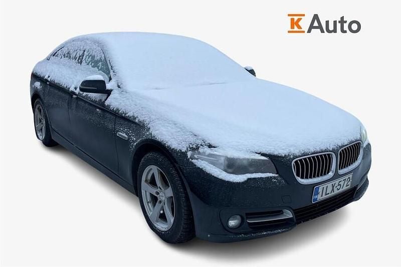 Käytetty BMW 520 Exclusive 190 HP (139 kW) 2015 Musta Sedan