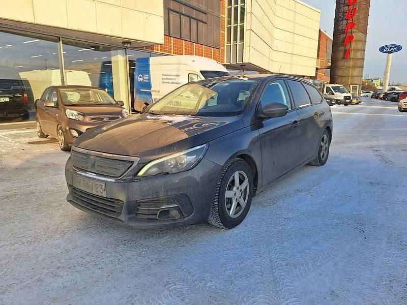Käytetty Peugeot 308 SW Active 131 HP (96 kW) 2018 Harmaa Farmari