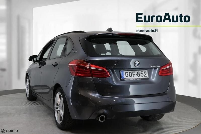 Käytetty BMW 225 iPerformance 136 HP (100 kW) 2018 Harmaa Sedan