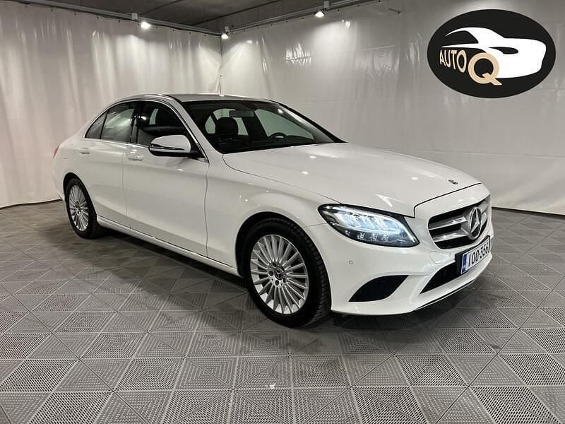 Käytetty Mercedes C180 Avantgarde 122 HP (89 kW) 2019 Sedan