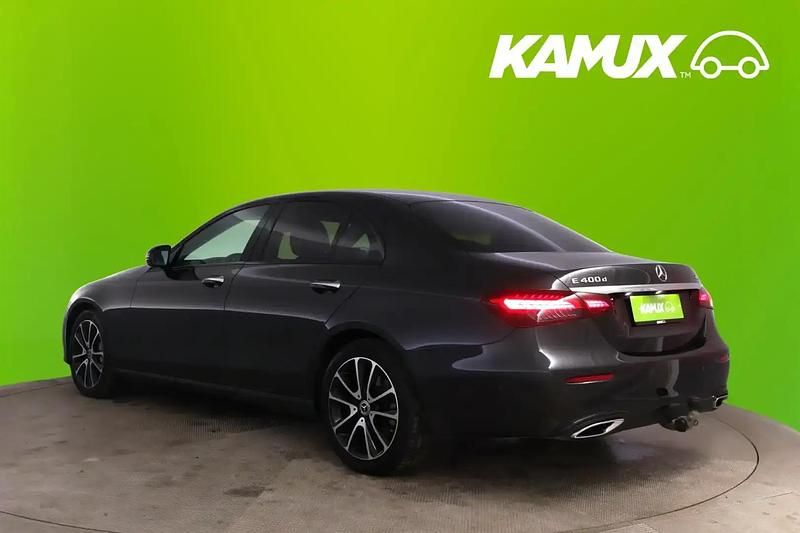 Käytetty Mercedes E400 Avantgarde 330 HP (242 kW) 2022 Hopea / harmaa Sedan