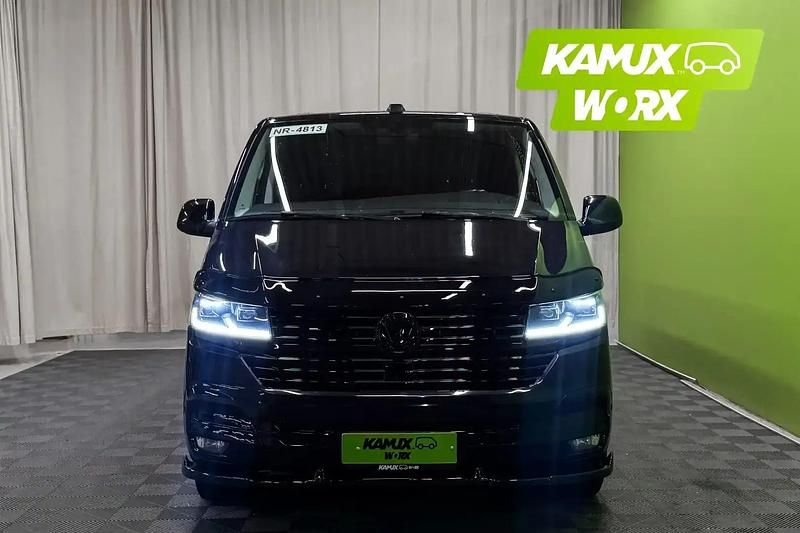 Käytetty VW T6.1 150 HP (110 kW) 2022 Musta Van
