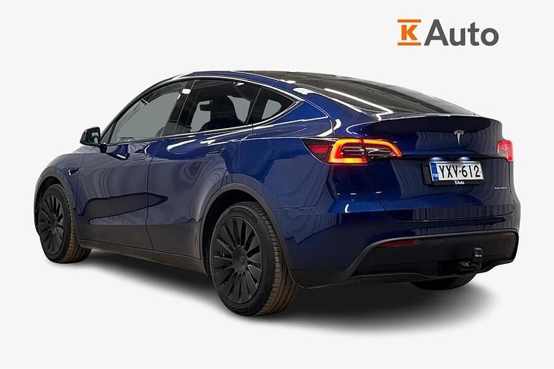 Käytetty Tesla Model Y 258 kW (351 HP) 2024 Sininen Katumaasturi
