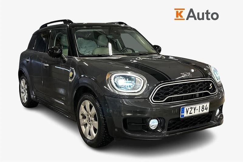 Käytetty Mini Cooper Countryman 136 HP (100 kW) 2018 Met. harmaa Katumaasturi