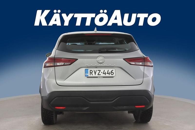 Käytetty Nissan Qashqai Acenta 158 HP (116 kW) 2024 Hopea Katumaasturi