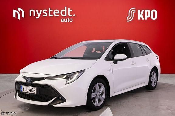 Käytetty Toyota Corolla Active 122 HP (89 kW) 2022 Valkoinen Farmari