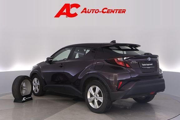 Käytetty Toyota C-HR Active 121 HP (88 kW) 2023 Violetti Katumaasturi