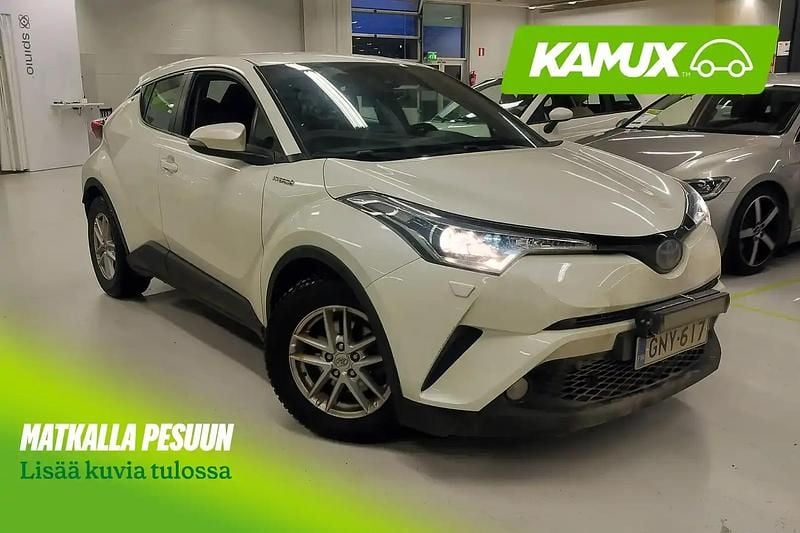 Käytetty Toyota C-HR 122 HP (89 kW) 2019 Valkoinen Katumaasturi