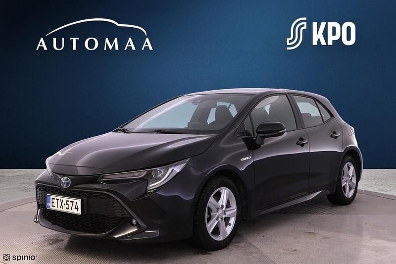 Käytetty Toyota Corolla Active 122 HP (89 kW) 2021 Musta Viistoperä