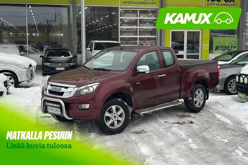 Käytetty Isuzu D-Max 163 HP (119 kW) 2015 Punainen Nouto