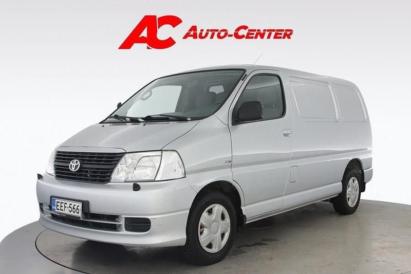 Käytetty Toyota HiAce 95 HP (69 kW) 2007 Hopea Van