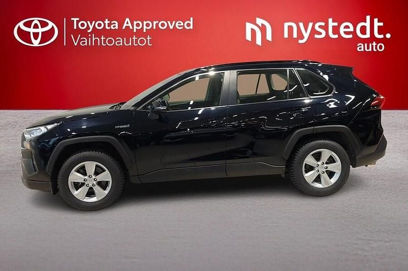 Käytetty Toyota RAV4 Hybrid Active 222 HP (163 kW) 2019 Musta Katumaasturi