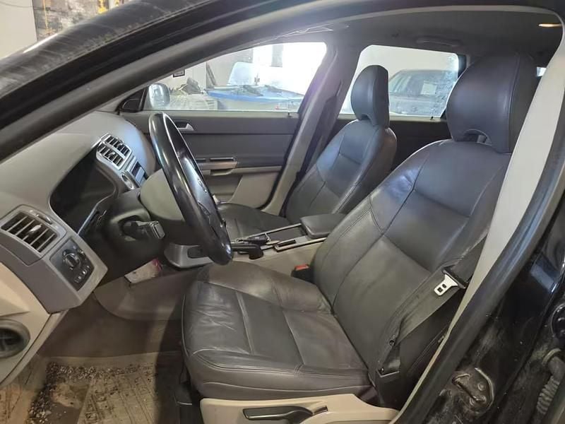 Käytetty Volvo V50 Momentum 2008 Farmari