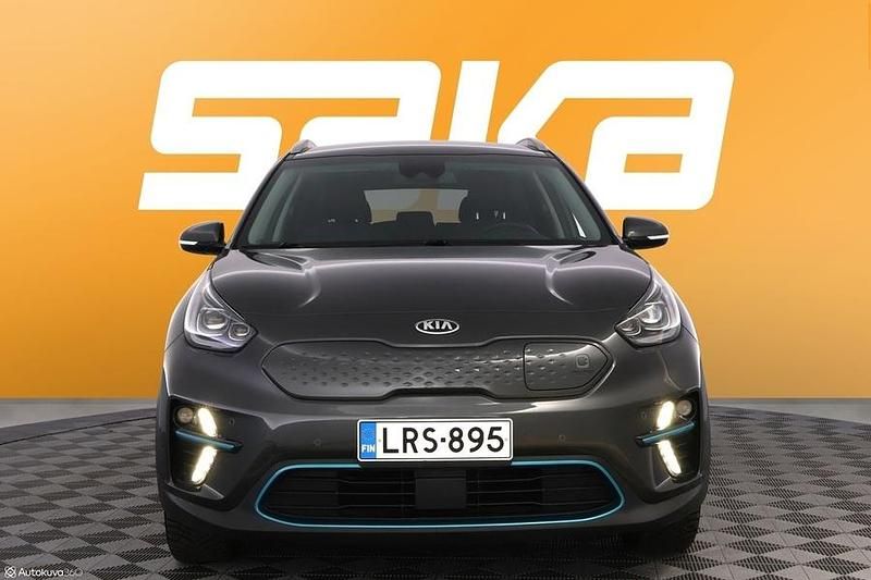 Käytetty Kia Niro LX 150 kW (204 HP) 2022 Katumaasturi