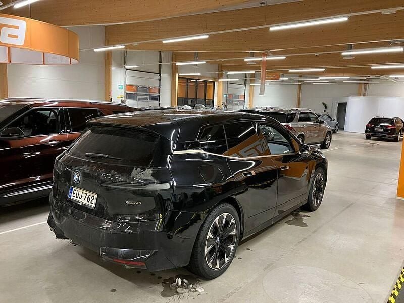 Käytetty BMW iX Sport Line 239 kW (326 HP) 2022 Katumaasturi