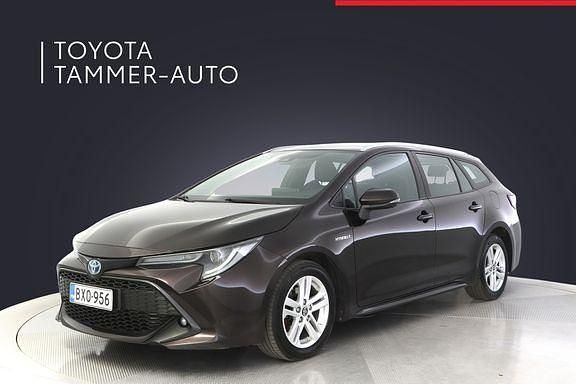 Ruskea (beige) Käytetty 2019 Toyota Corolla Active Farmari | 16 880 € (Hyvä tarjous) - Kuva 1/4