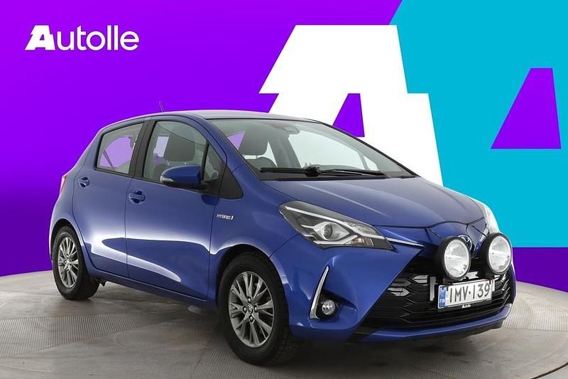 Käytetty 2017 Toyota Yaris Hybrid Edition Viistoperä | 10 900 € (Perustarjous) - Kuva 1/4