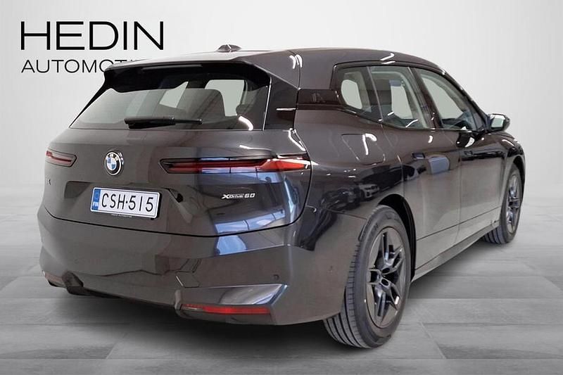 Uusi BMW iX 400 kW (544 HP) 2025 Katumaasturi