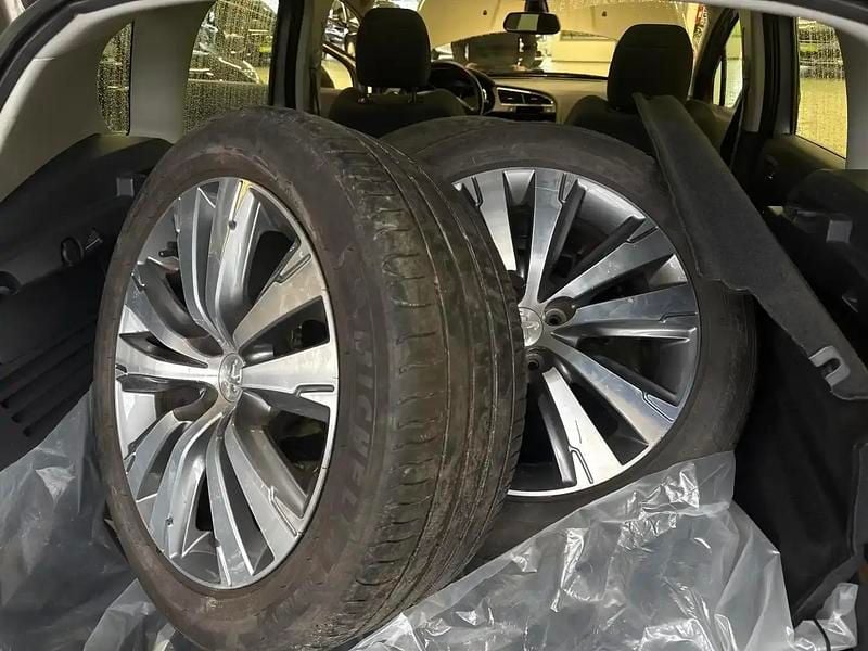 Käytetty Peugeot 3008 Active 120 HP (88 kW) 2015 Hopea / harmaa Farmari