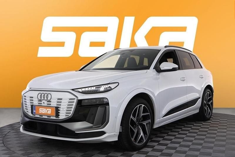 Käytetty Audi Q6 e-tron S-Line 285 kW (388 HP) 2025 Katumaasturi