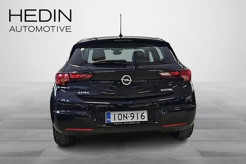 Käytetty Opel Astra Comfort 105 HP (77 kW) 2018 Sininen Viistoperä