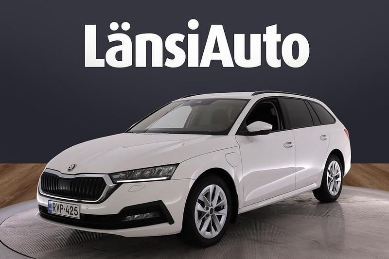 Käytetty 2023 Skoda Octavia Ambition Farmari | 24 530 € (Hyvä tarjous) - Kuva 1/1
