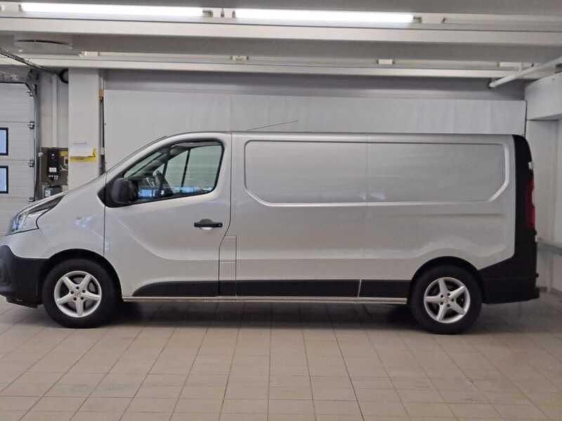 Käytetty Renault Trafic 125 HP (91 kW) 2017 Harmaa Tila-auto