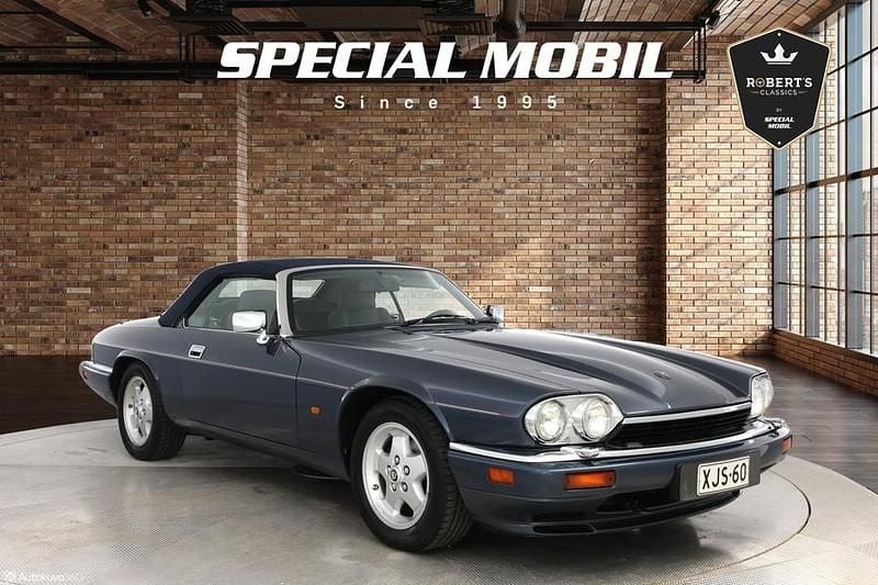 Sininen Käytetty 1993 Jaguar XJS Avoauto | 29 900 € - Kuva 1/4