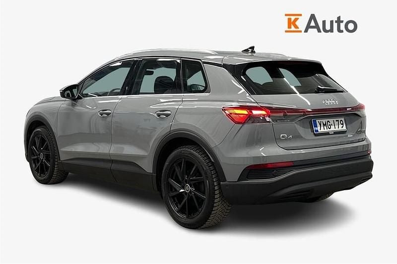Käytetty Audi Q4 e-tron Proline 194 kW (265 HP) 2023 Harmaa Katumaasturi