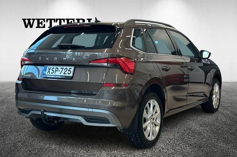 Käytetty Skoda Kamiq Ambition 150 HP (110 kW) 2020 Katumaasturi