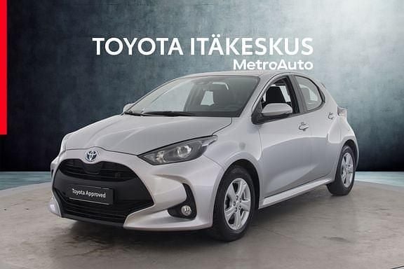 Hopea Käytetty 2022 Toyota Yaris Active Viistoperä | 21 990 € (Perustarjous) - Kuva 1/4