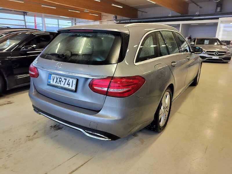 Käytetty Mercedes C200 Business 184 HP (135 kW) 2014 Farmari