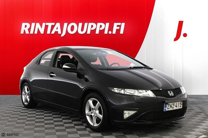 Musta Käytetty 2011 Honda Civic Viistoperä | 7 880 € (Hyvä tarjous) - Kuva 1/3