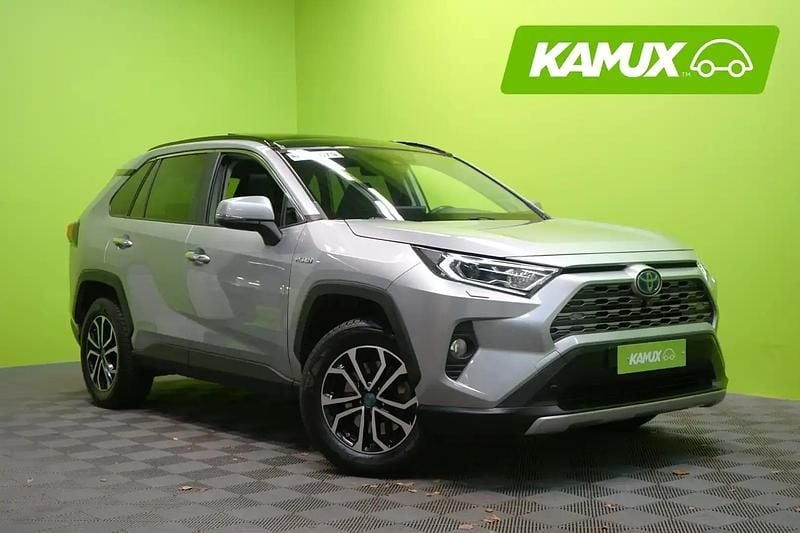 Hopea / harmaa Käytetty 2019 Toyota RAV4 Hybrid Executive Katumaasturi | 34 640 € (Perustarjous) - Kuva 1/4