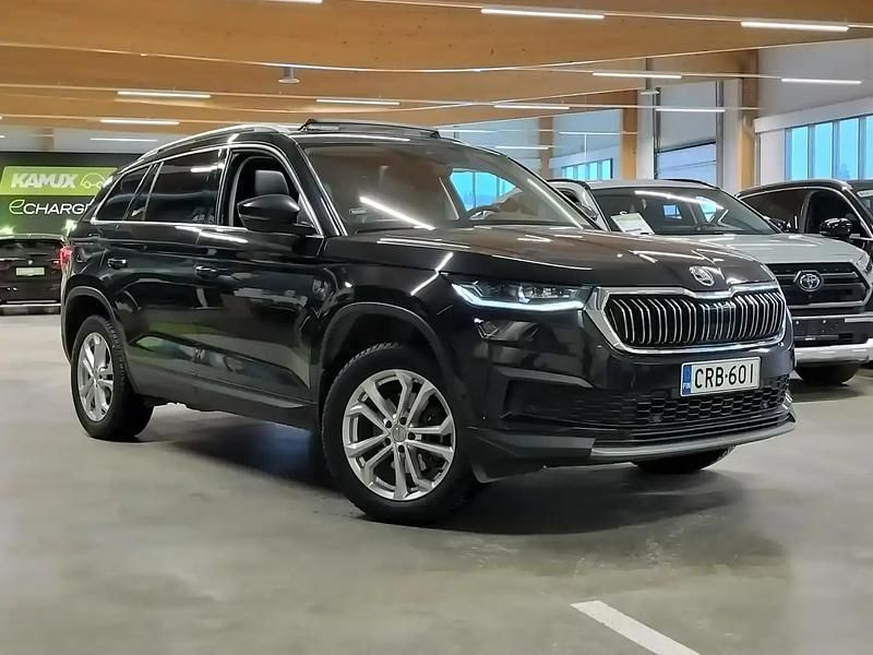 Käytetty Skoda Kodiaq Style 150 HP (110 kW) 2023 Musta Katumaasturi