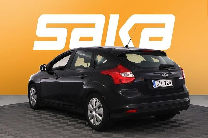 Käytetty Ford Focus Trend 125 HP (91 kW) 2011 Viistoperä