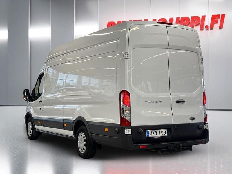 Käytetty Ford Transit Trend 170 HP (125 kW) 2018 Valkoinen Van