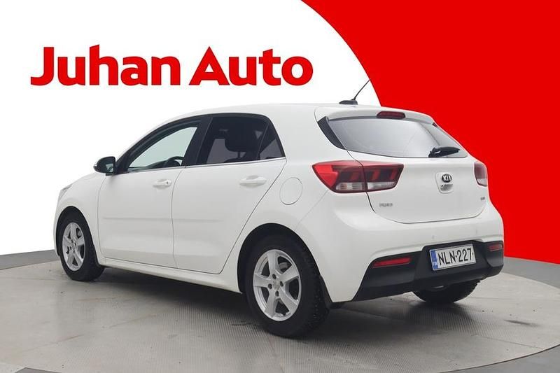 Käytetty Kia Rio EX 120 HP (88 kW) 2019 Valkoinen Viistoperä