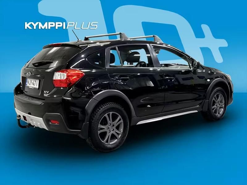 Käytetty Subaru XV 147 HP (108 kW) 2015 Musta Katumaasturi