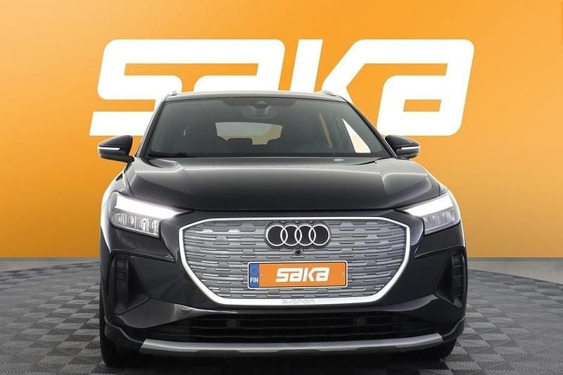 Käytetty Audi Q4 e-tron Advanced Plus 150 kW (204 HP) 2023 Katumaasturi