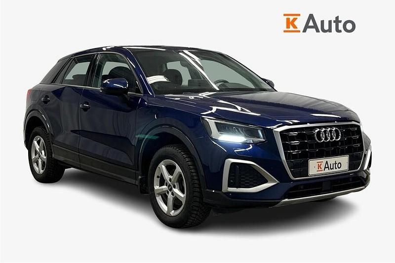 Käytetty Audi Q2 Advanced Plus 150 HP (110 kW) 2024 Sininen Katumaasturi