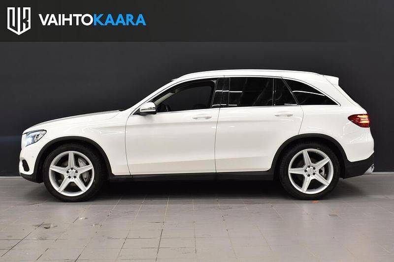 Käytetty Mercedes GLC220 Business 170 HP (125 kW) 2015 Katumaasturi
