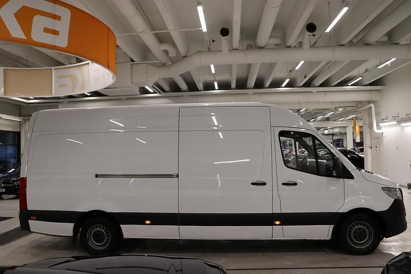 Käytetty Mercedes Sprinter 150 HP (110 kW) 2021 Van
