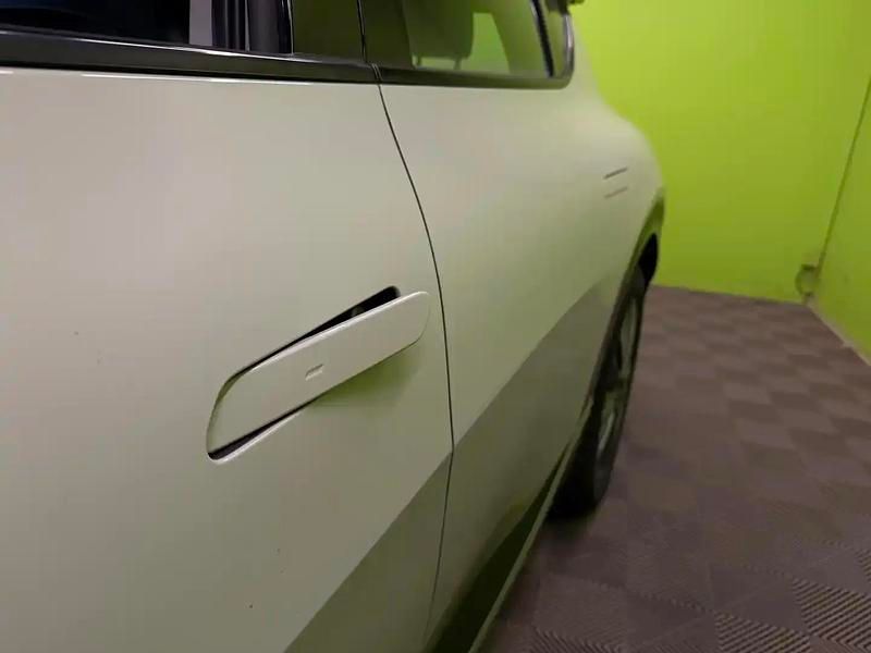 Käytetty Kia EV6 167 kW (228 HP) 2022 Hopea / harmaa Katumaasturi