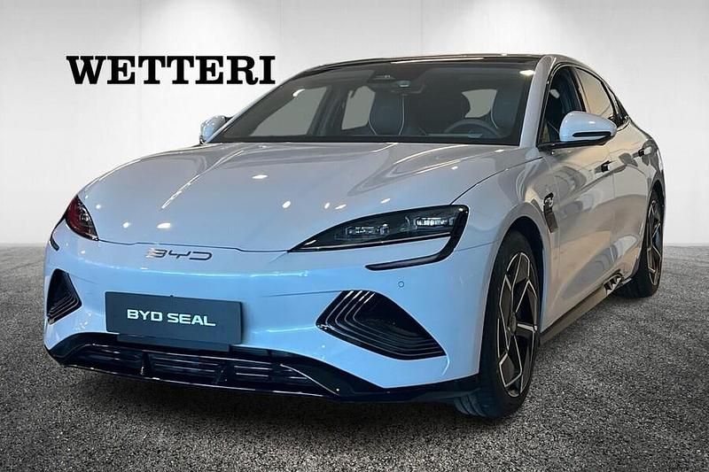 Uusi BYD Seal 389 kW (530 HP) 2025 Sedan