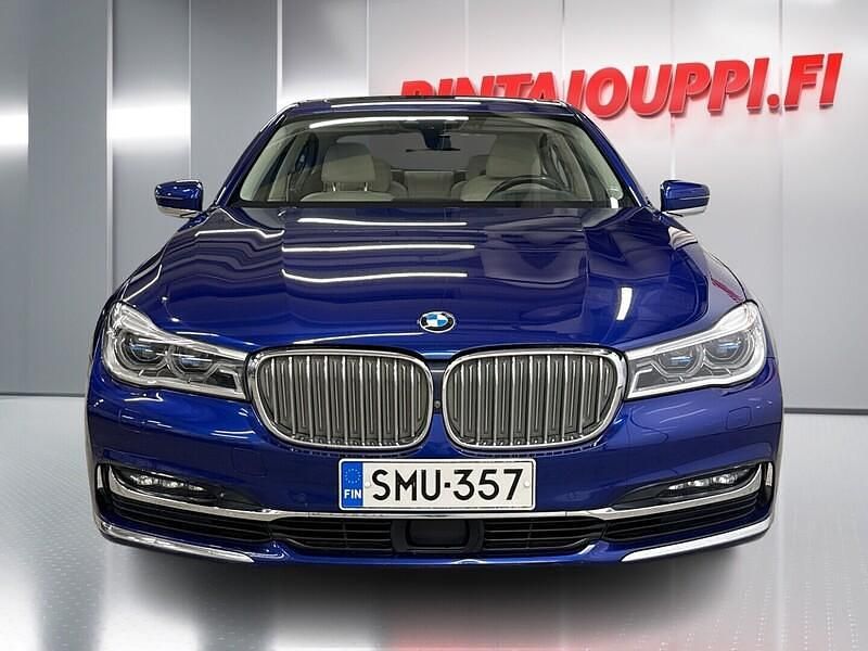 Käytetty BMW 740 Exclusive 258 HP (189 kW) 2018 Valkoinen Sedan