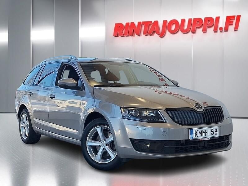 Käytetty Skoda Octavia Elegance 105 HP (77 kW) 2013 Ruskea Farmari