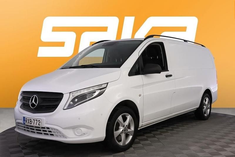 Käytetty Mercedes Vito 190 HP (139 kW) 2019 Van