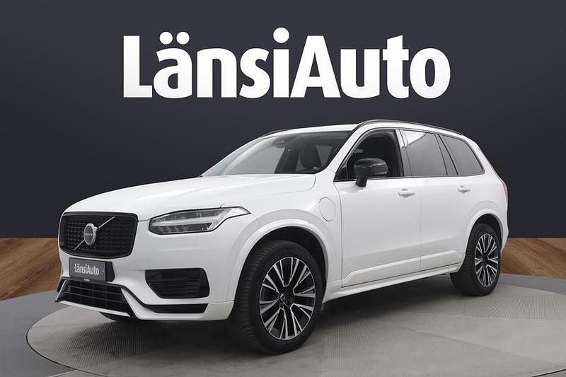 Käytetty 2023 Volvo XC90 Performance Katumaasturi | 54 990 € (Hyvä tarjous) - Kuva 1/2