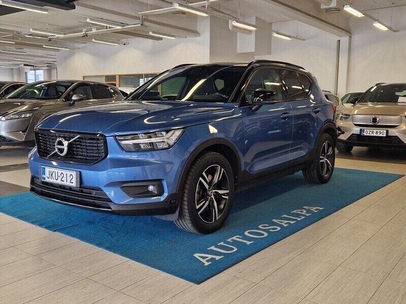 Käytetty 2018 Volvo XC40 R-Design Katumaasturi | 27 800 € (Perustarjous) - Kuva 1/4